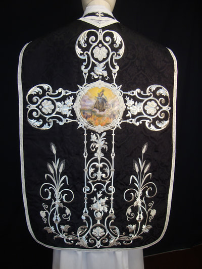 Requiem French chasuble